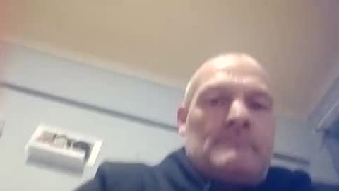 Snapshot of ragingzef69 chatting on 01-12-26, 11:04 Bigthickdickinvic online show from 01-12-26, 11:04