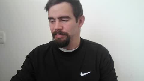 Snapshot of ragnor_vex chatting on 03-10-25, 01:32 Ragnor vex online show from 03-10-25, 01:32