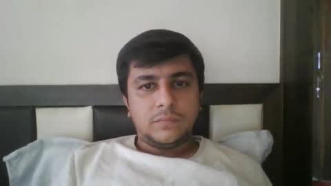 Snapshot of rahuldave007 chatting on 10-17-25, 09:23 Dave online show from 10-17-25, 09:23