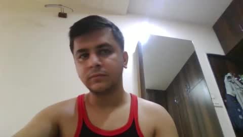 Snapshot of rahuldave007 chatting on 11-04-25, 02:10 Dave online show from 11-04-25, 02:10