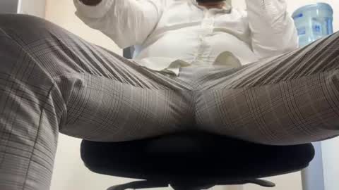 Snapshot of rahulini909 chatting on 07-01-26, 09:47 youngstud online show from 07-01-26, 09:47