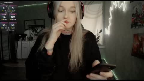 Snapshot of raiingurl chatting on 12-02-24, 09:45 Kate online show from 12-02-24, 09:45