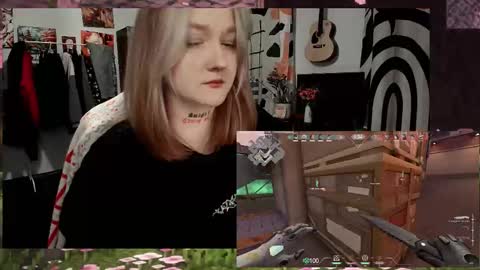 Snapshot of raiingurl chatting on 10-08-25, 05:32 Kate online show from 10-08-25, 05:32