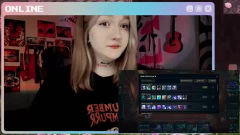 Snapshot of raiingurl chatting on 11-13-25, 09:03 Kate online show from 11-13-25, 09:03