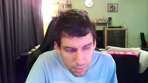 Snapshot of raimondo32 chatting on 12-02-24, 06:21 Raimondo te Paste online show from 12-02-24, 06:21