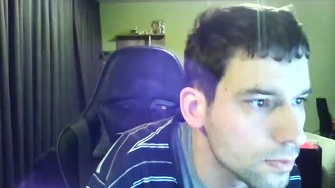 Snapshot of raimondo32 chatting on 12-30-24, 07:26 Raimondo te Paste online show from 12-30-24, 07:26