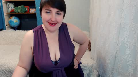 Snapshot of rainbowladyy chatting on 01-09-25, 06:38 rainbowladyy online show from 01-09-25, 06:38