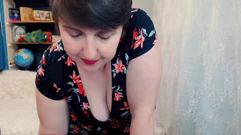 Snapshot of rainbowladyy chatting on 01-09-25, 11:03 rainbowladyy online show from 01-09-25, 11:03