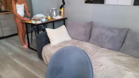 rainevi online show from 03-13-26, 08:21