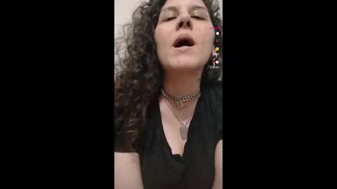 Rain Hendrix online show from 11-26-25, 02:18