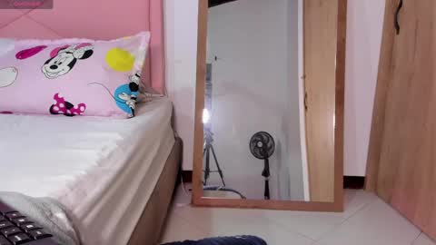  Nina  online show from 04-21-26, 01:42