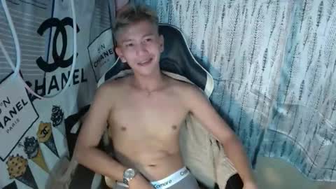 ralfhuge24 online show from 12-16-25, 05:45