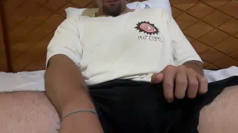 Snapshot of ralve31 chatting on 03-11-25, 04:21 C2C Spanish 27 online show from 03-11-25, 04:21