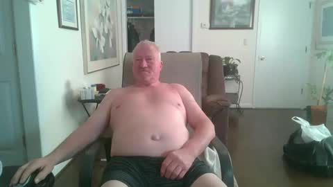 Snapshot of ram4u123 chatting on 12-26-24, 02:48 Ram online show from 12-26-24, 02:48