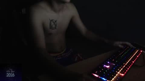 Snapshot of ramisexyloveyou chatting on 02-11-26, 10:53 Ramiro online show from 02-11-26, 10:53