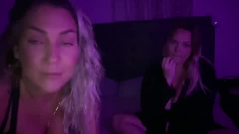 Mamakel online show from 09-15-25, 02:44