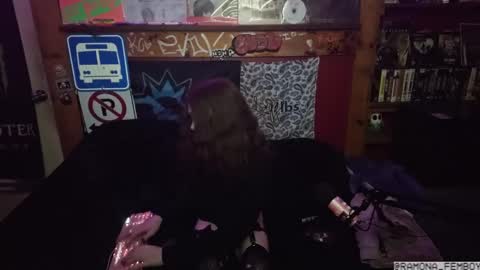 Snapshot of ramona_femboy chatting on 09-30-25, 06:02 ramona_femboy online show from 09-30-25, 06:02