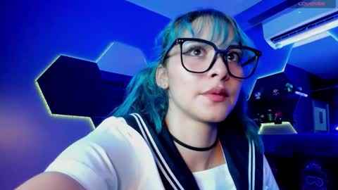 Ramona online show from 12-16-25, 02:38