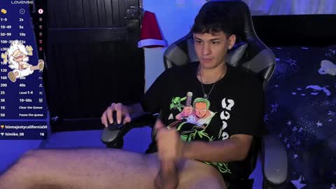 Snapshot of randallstone chatting on 12-21-24, 09:23 A independent Model online show from 12-21-24, 09:23