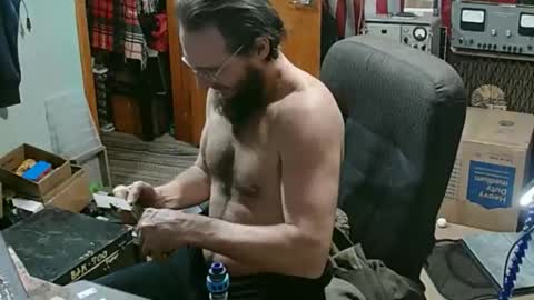 Snapshot of randalltotazz chatting on 02-04-26, 11:31 Randall online show from 02-04-26, 11:31