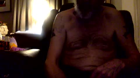 Randy online show from 11-08-25, 10:59