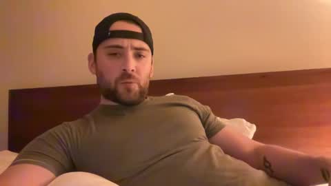 Snapshot of randomdude5950 chatting on 01-06-25, 01:31 randomdude5950 online show from 01-06-25, 01:31