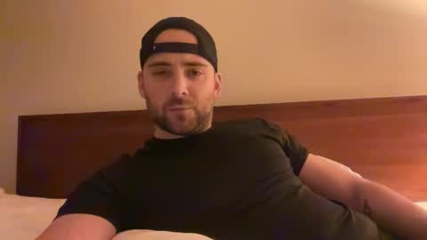 Snapshot of randomdude5950 chatting on 01-24-25, 01:45 randomdude5950 online show from 01-24-25, 01:45