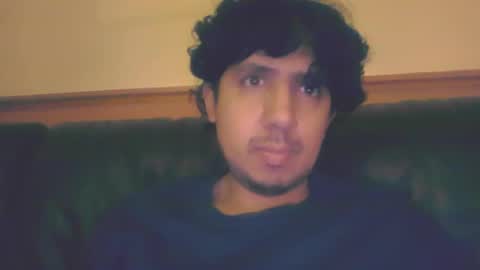 Snapshot of randomitoo chatting on 09-21-25, 04:03 randomitoo online show from 09-21-25, 04:03