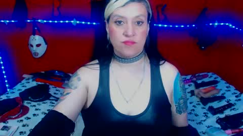 Sonia online show from 09-11-25, 01:06