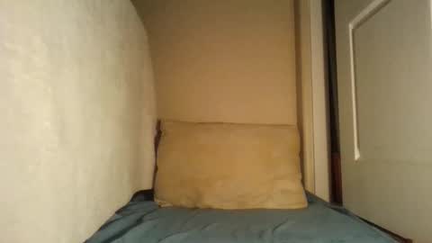 Snapshot of rangedmango1997 chatting on 11-10-25, 09:30 rangedmango1997 online show from 11-10-25, 09:30