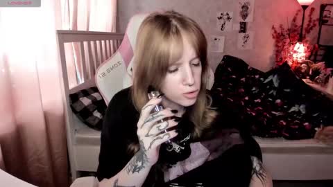 Rapunzel online show from 03-09-26, 01:15