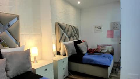 Raquel Moore  online show from 03-04-26, 01:17