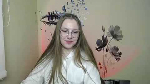 Snapshot of raspberry0101 chatting on 12-07-24, 08:33 raspberry0101 online show from 12-07-24, 08:33