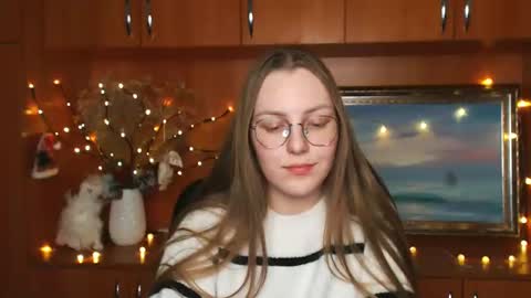 Snapshot of raspberry0101 chatting on 12-25-24, 11:20 raspberry0101 online show from 12-25-24, 11:20