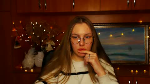 Snapshot of raspberry0101 chatting on 01-05-25, 05:30 raspberry0101 online show from 01-05-25, 05:30