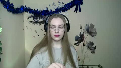 Snapshot of raspberry0101 chatting on 01-06-25, 07:56 raspberry0101 online show from 01-06-25, 07:56