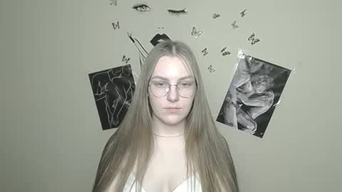 Snapshot of raspberry0101 chatting on 01-30-25, 08:21 raspberry0101 online show from 01-30-25, 08:21