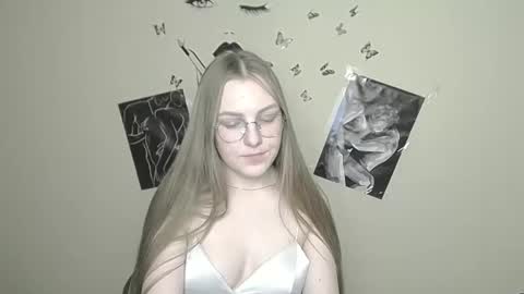 Snapshot of raspberry0101 chatting on 01-31-25, 02:26 raspberry0101 online show from 01-31-25, 02:26