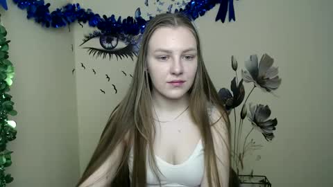 Snapshot of raspberry0101 chatting on 02-03-25, 01:40 raspberry0101 online show from 02-03-25, 01:40