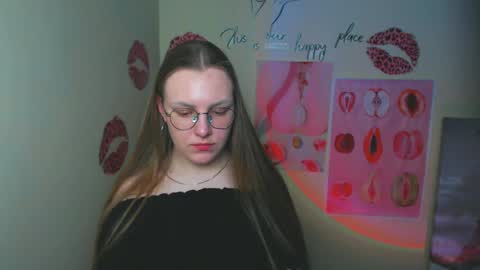 Snapshot of raspberry0101 chatting on 02-13-25, 10:22 raspberry0101 online show from 02-13-25, 10:22