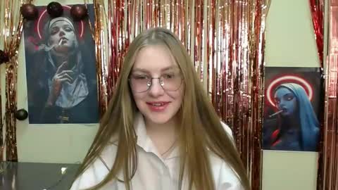 Snapshot of raspberry0101 chatting on 03-07-25, 01:29 raspberry0101 online show from 03-07-25, 01:29