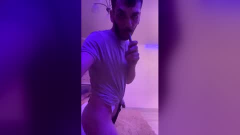 Snapshot of raul0401 chatting on 03-14-26, 11:32 Raul0401 online show from 03-14-26, 11:32