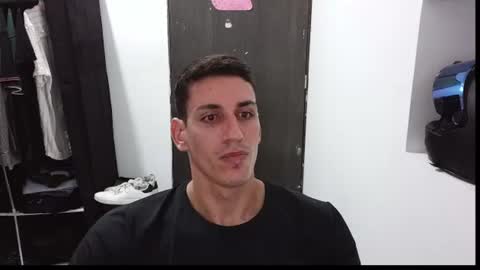 Snapshot of raul240335 chatting on 06-15-26, 01:41 Raul online show from 06-15-26, 01:41