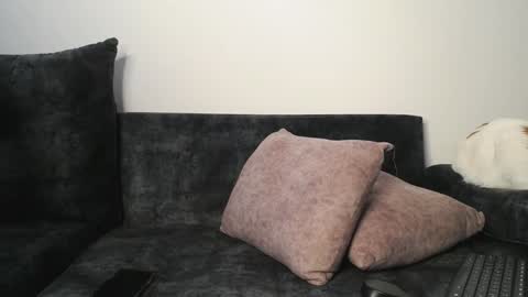 Raven online show from 02-02-25, 11:00