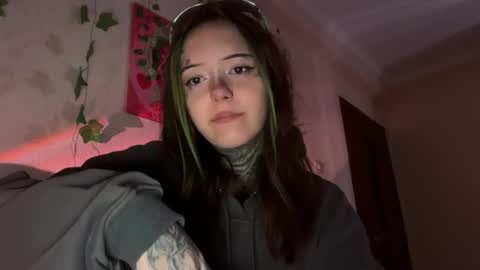 Snapshot of raven_armor chatting on 05-30-26, 05:21 raven_armor online show from 05-30-26, 05:21