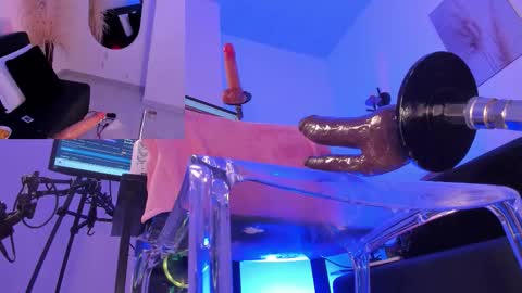 Raven online show from 02-20-26, 06:19