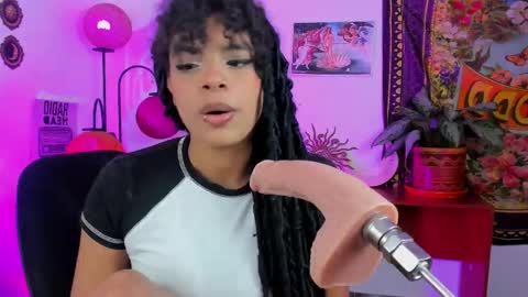 Snapshot of raven_luv chatting on 03-13-26, 03:46 raven online show from 03-13-26, 03:46