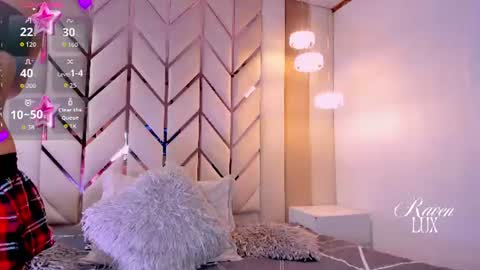 Snapshot of raven_luxx chatting on 06-22-26, 06:49 RAVEN online show from 06-22-26, 06:49