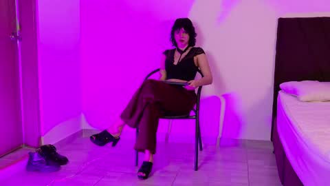   online show from 04-21-26, 11:27