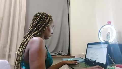 ravenbby online show from 05-14-26, 04:47